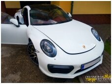 Porsche 911 Turbo S