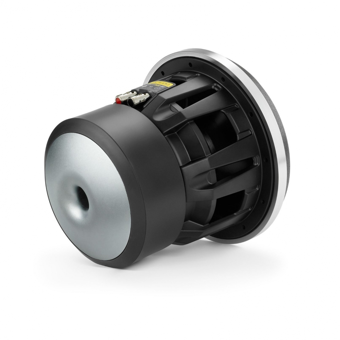 JL Audio 8W7AE 4 JL Audio 8W7AE 4